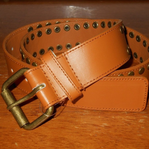 Vintage Espirit  Metal Studdes Belt